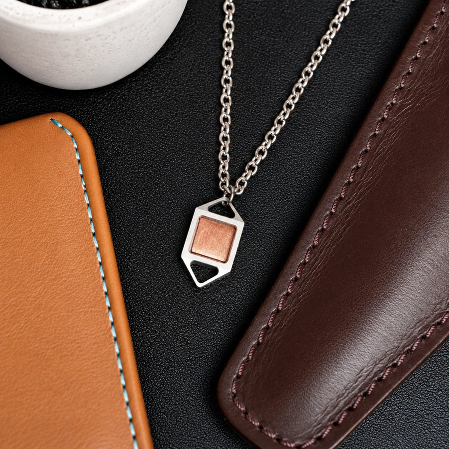 Quadrata necklace / copper