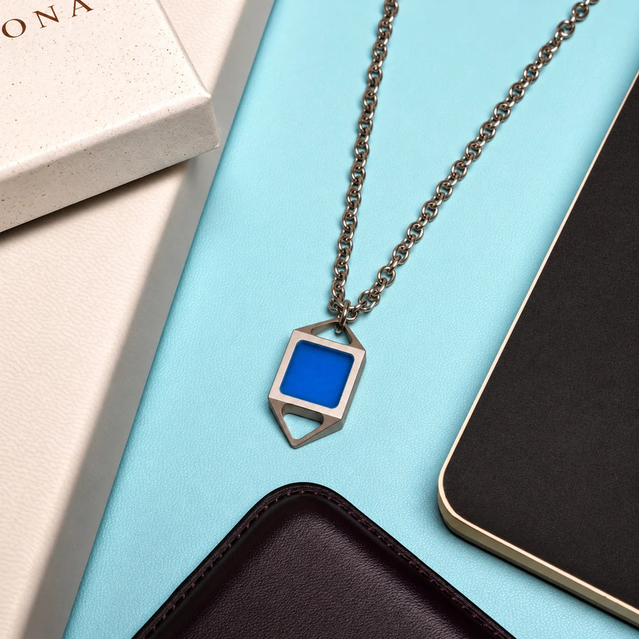 Quadrata necklace / turquoise
